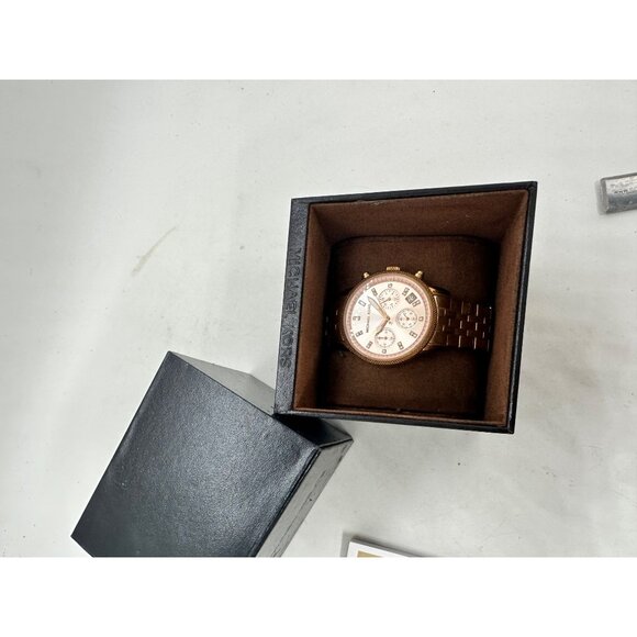 Michael Kors Womens Gold Chronograph Watch MK5077 Stainless Steel Band Original main image 11
